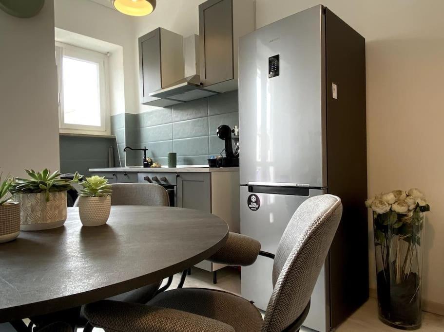 Apartment * Comfort House * A 15 Min Dal Centro Storico *